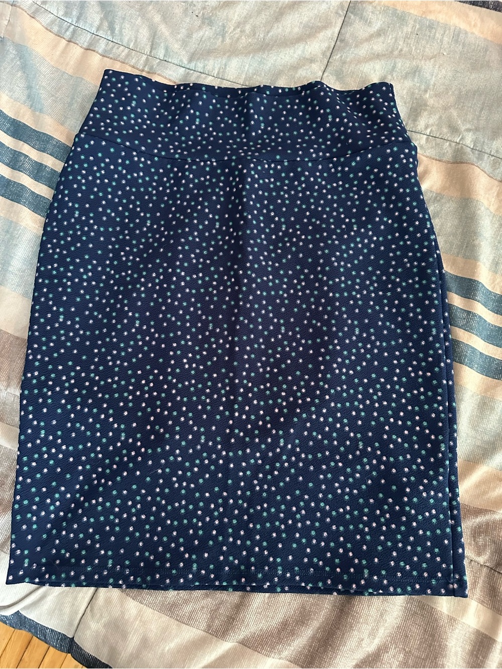LuLaRoe Cassie Pencil Skirt